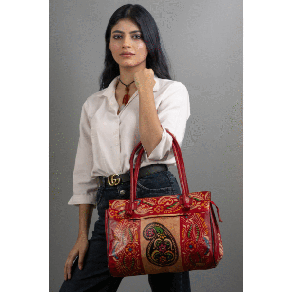 Women’s Shantiniketan Batik Leather Shoulder Bag