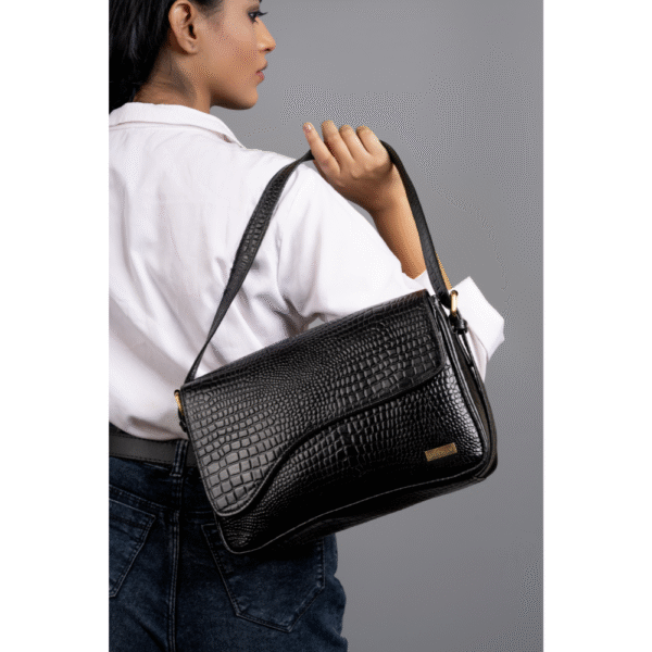 Women’s Black Genuine Leather Shoulder & Crossbody Bag