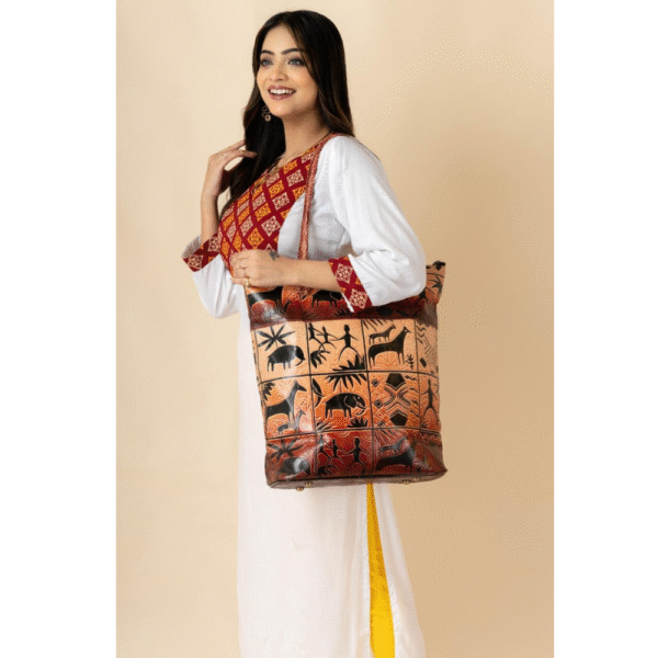 Hand-Embossed Shantiniketan Leather Bag – Jungle Design